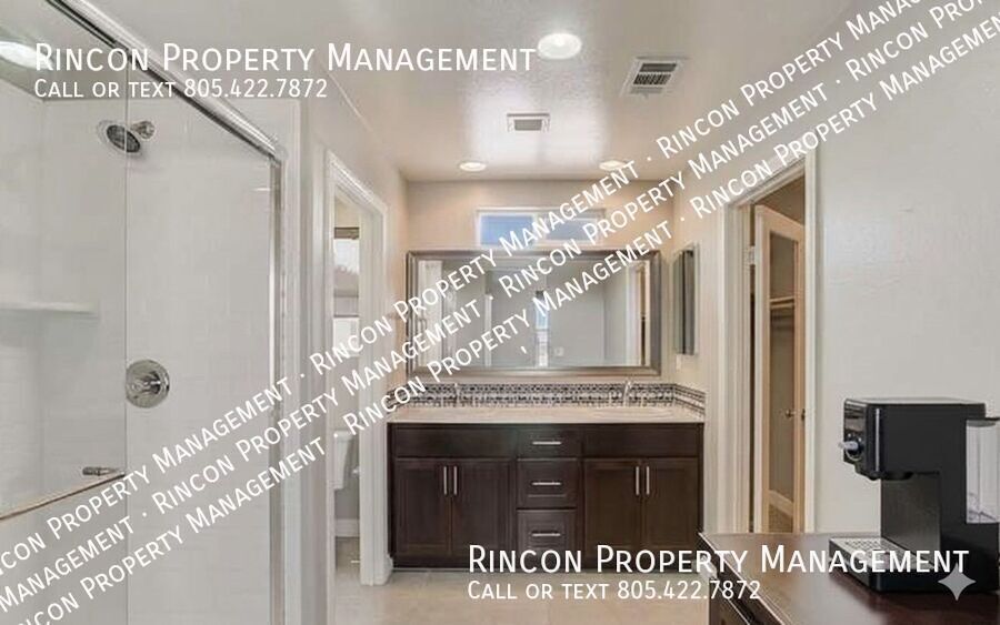 **New Year, New Home! 4-Bed Single-Family Home in Oxnard** property image