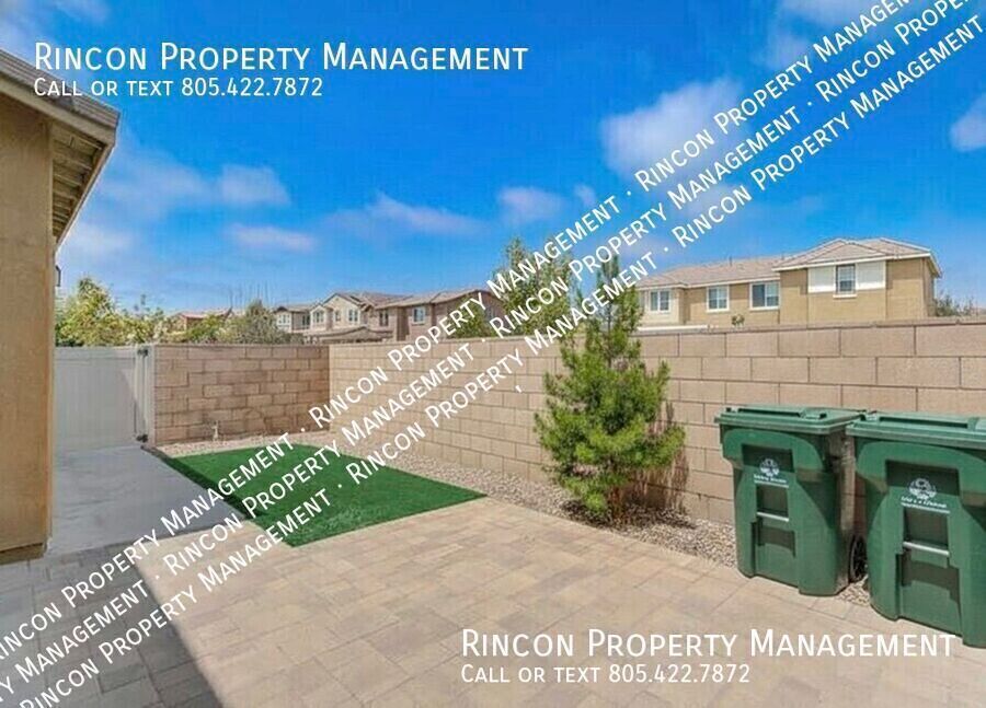 **New Year, New Home! 4-Bed Single-Family Home in Oxnard** property image