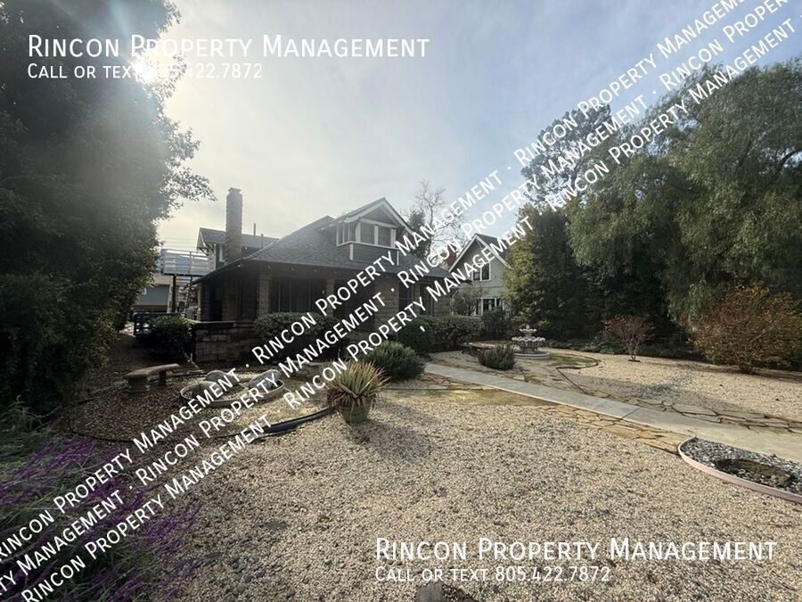 Quaint and Spacious 4 Bedroom Home--Main St. Santa Paula property image