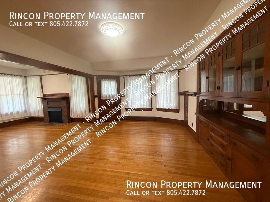 Quaint and Spacious 4 Bedroom Home--Main St. Santa Paula property image