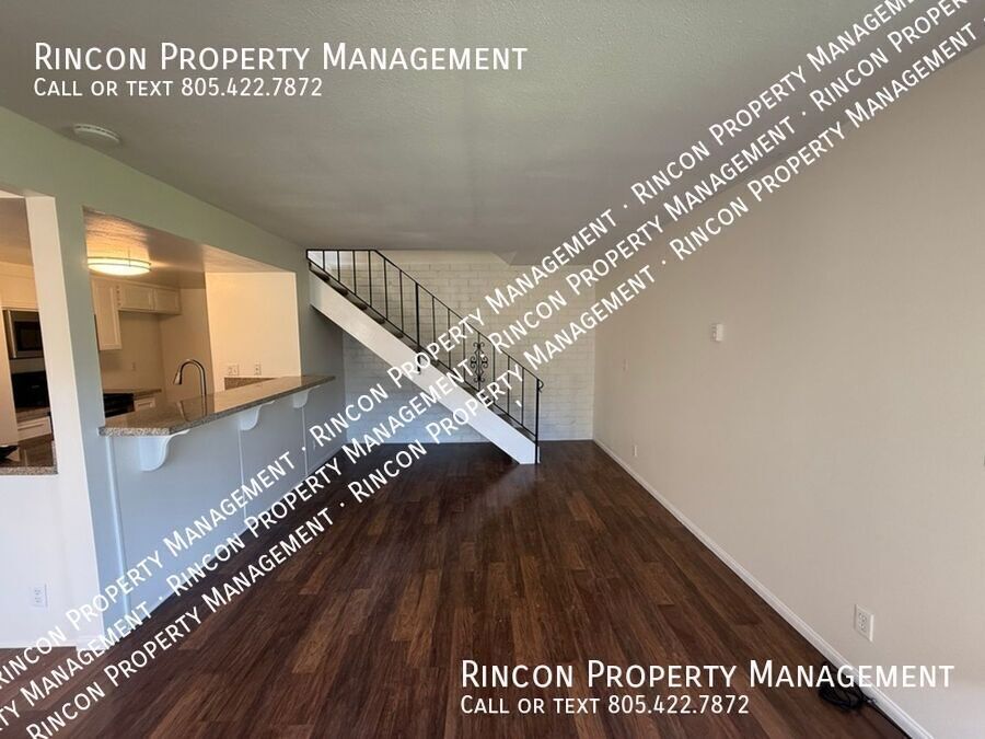 **2-bed Townhome Available Now in Ventura** property image