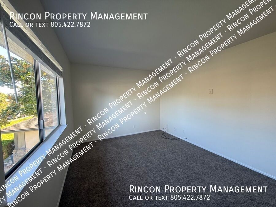 **2-bed Townhome Available Now in Ventura** property image