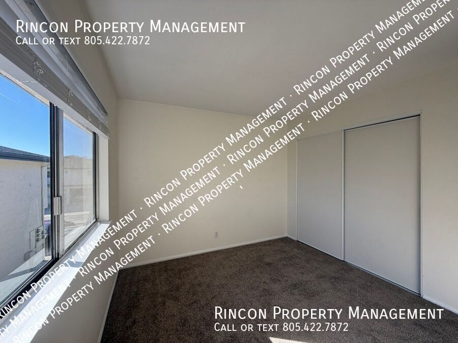 **2-bed Townhome Available Now in Ventura** property image