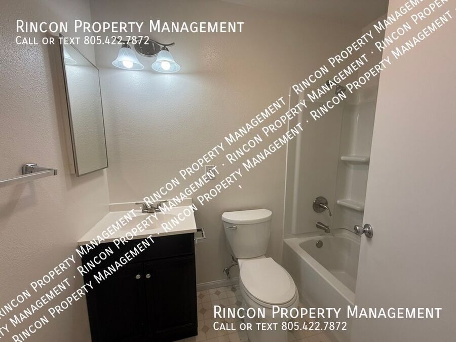 **2-bed Townhome Available Now in Ventura** property image