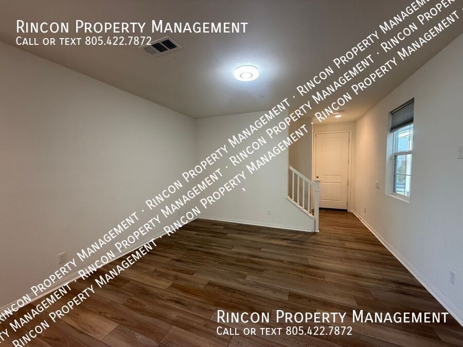 *Built in 2023* 3-bed, 2.5 bath Single Family Home in Santa Paula, CA property image