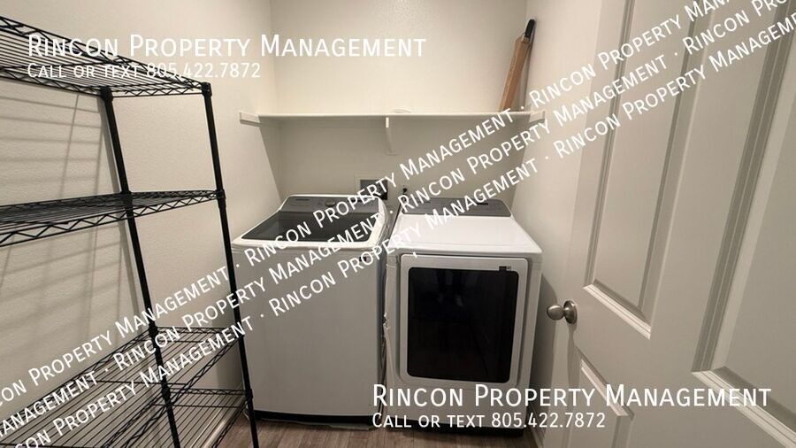 *Built in 2023* 3-bed, 2.5 bath Single Family Home in Santa Paula, CA property image