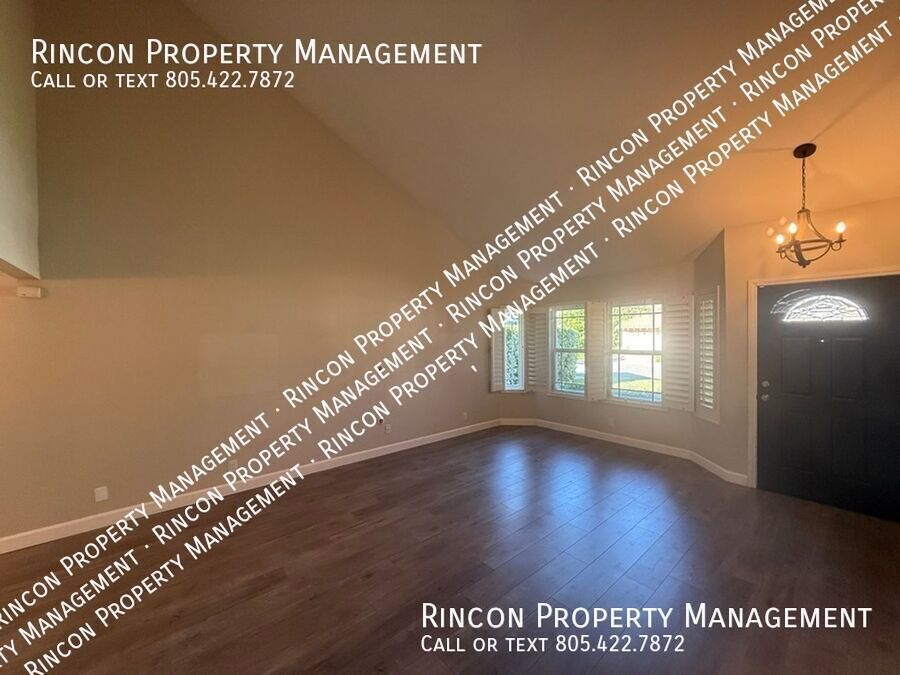 *Shadow Run--Thousand Oaks* 4 Bedrooms/3 Full Baths, 2012 Sq Ft property image