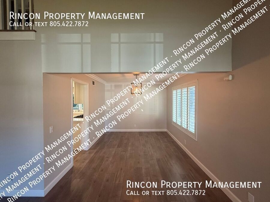 *Shadow Run--Thousand Oaks* 4 Bedrooms/3 Full Baths, 2012 Sq Ft property image