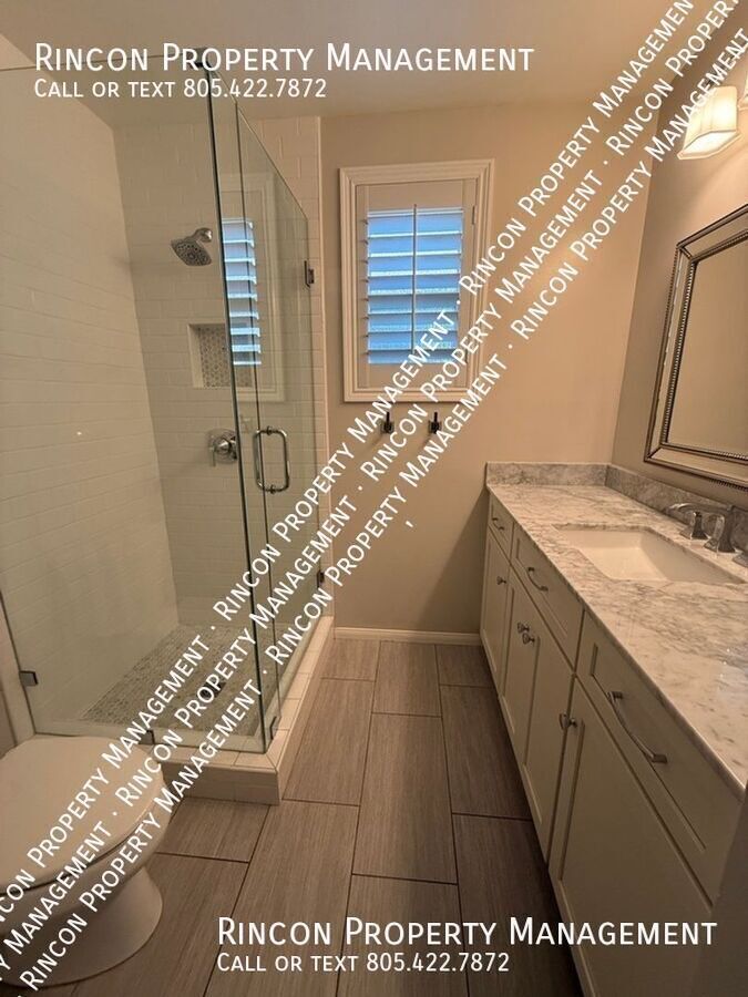 *Shadow Run--Thousand Oaks* 4 Bedrooms/3 Full Baths, 2012 Sq Ft property image