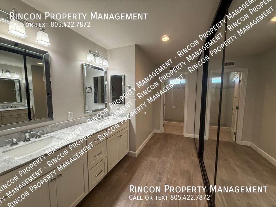 *Shadow Run--Thousand Oaks* 4 Bedrooms/3 Full Baths, 2012 Sq Ft property image