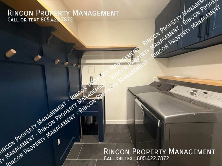 *Shadow Run--Thousand Oaks* 4 Bedrooms/3 Full Baths, 2012 Sq Ft property image