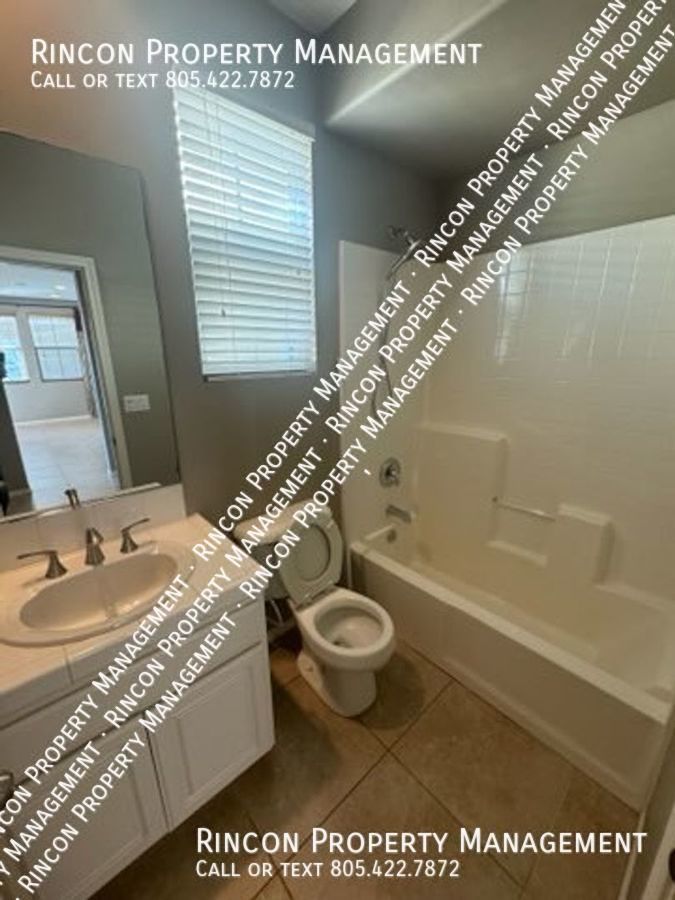 2 Bedroom, 2 Bathroom Condo in Riverpark! property image