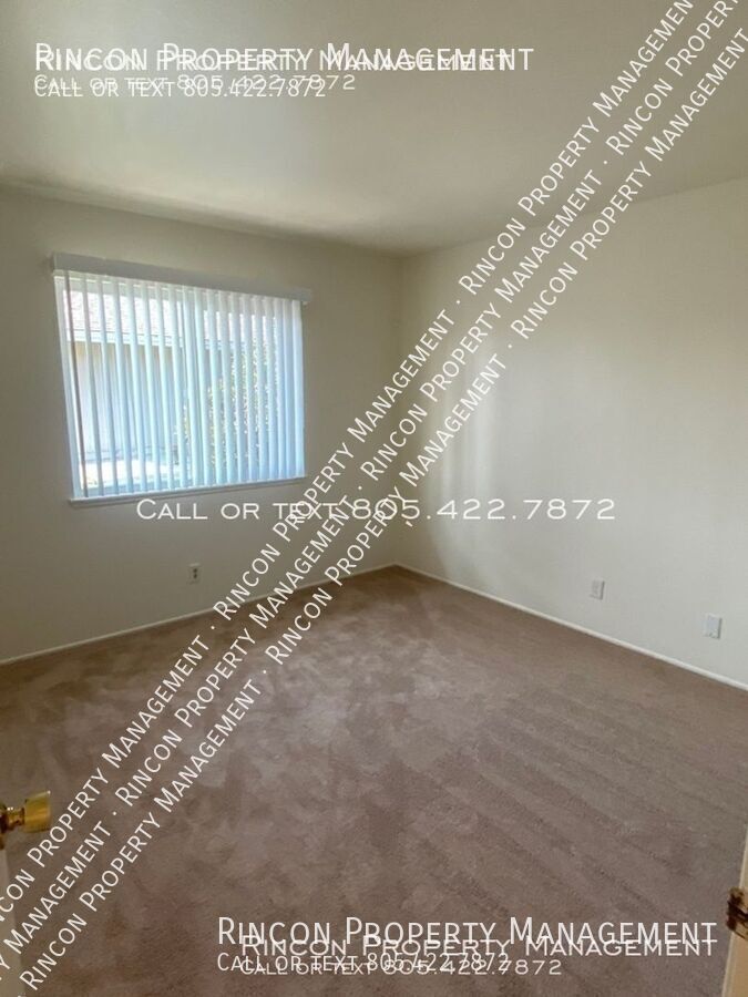 Ventura Keys Condo 3 Bedrooms/1.5 baths!! property image