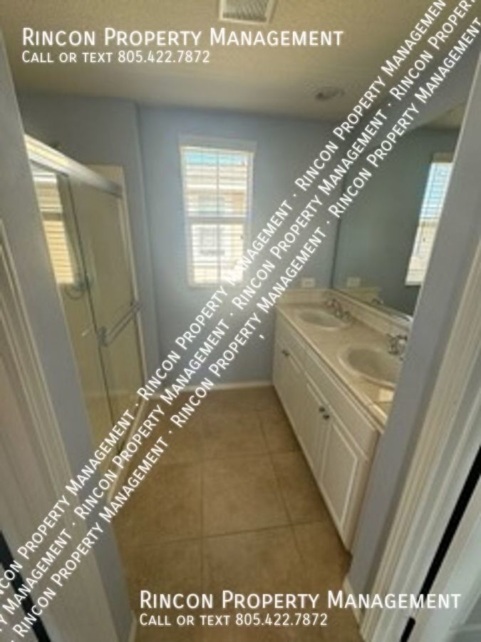 2 Bedroom, 2 Bathroom Condo in Riverpark! property image