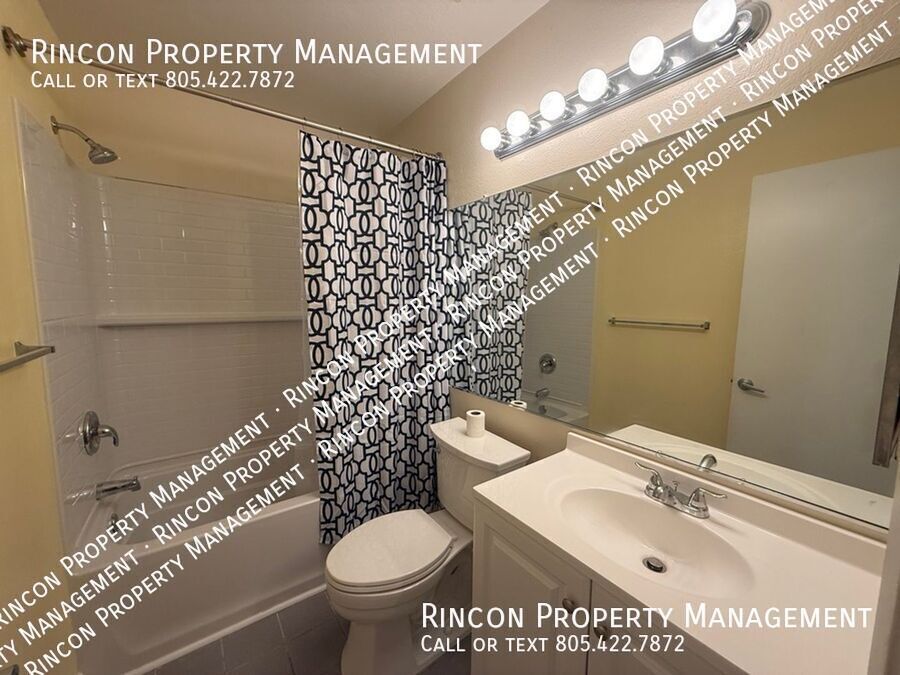 *Cul-de-sac Home in Newbury Park* 2 Bedrooms/2 Baths property image