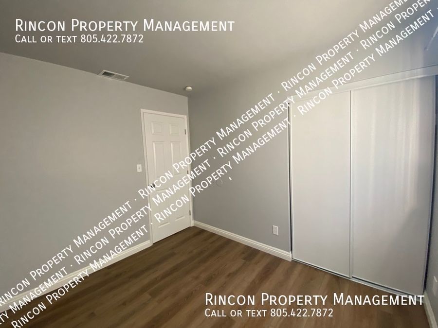 Updated 4 Bedroom 2 Bathroom Home in Oxnard *Large Patio and Spacious Interior* property image