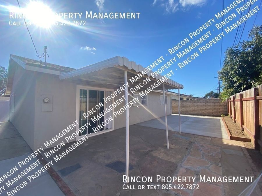 Updated 4 Bedroom 2 Bathroom Home in Oxnard *Large Patio and Spacious Interior* property image