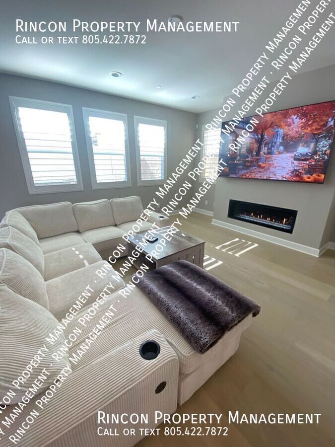 ONE BEDROOM RENTAL with Ensuite Bathroom and Shared Furnished Common Areas in *Del Sol - Ventura* property image