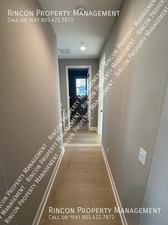 ONE BEDROOM RENTAL with Ensuite Bathroom and Shared Furnished Common Areas in *Del Sol - Ventura* property image