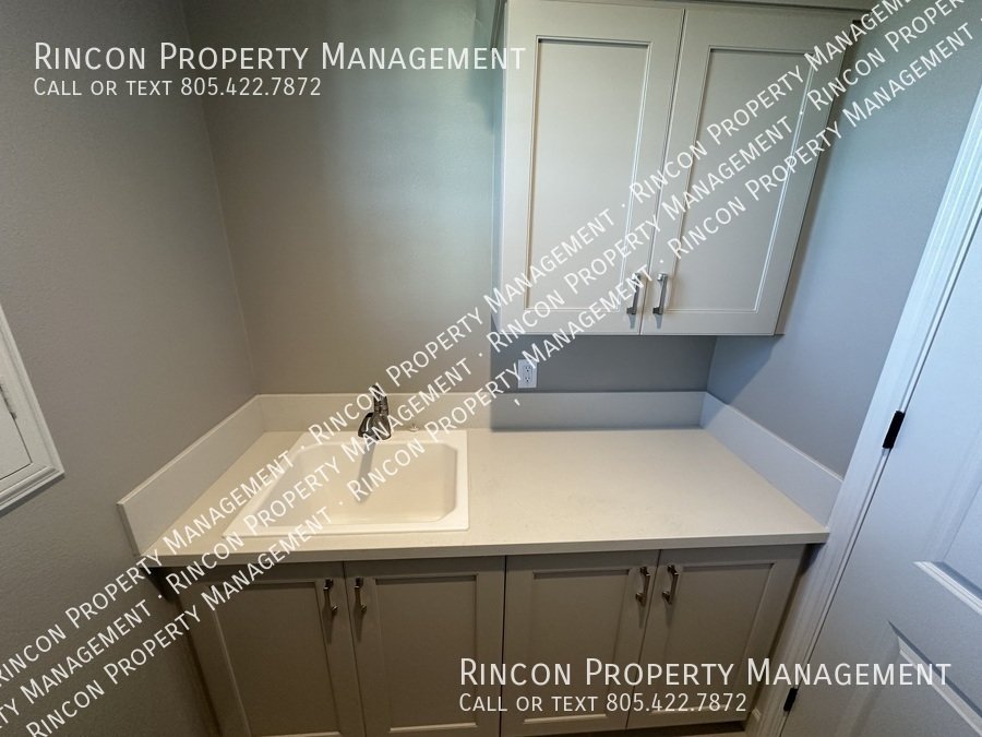 ONE BEDROOM RENTAL with Ensuite Bathroom and Shared Furnished Common Areas in *Del Sol - Ventura* property image