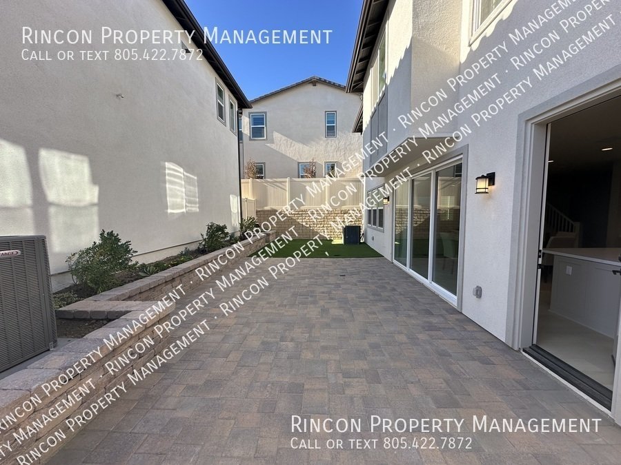 ONE BEDROOM RENTAL with Ensuite Bathroom and Shared Furnished Common Areas in *Del Sol - Ventura* property image