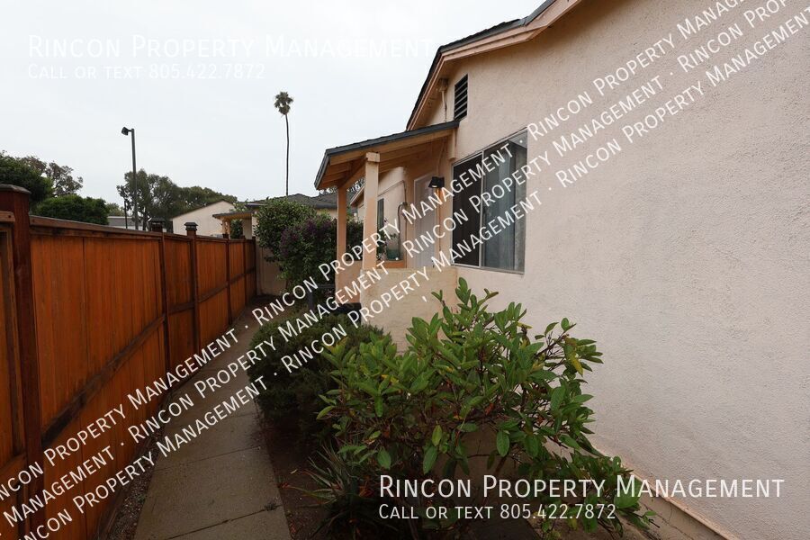 Charming 2-Bedroom Home in Seaside Community – Port Hueneme property image