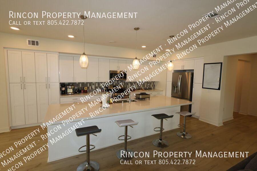 **Spacious Single-Level Wagon Wheel Condo** — Modern 3 Bedroom Retreat property image