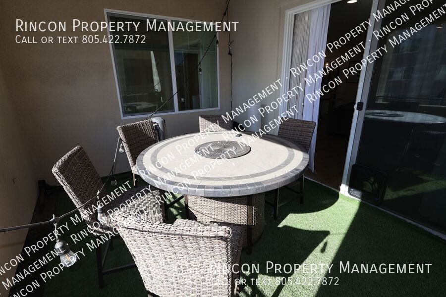 **Spacious Single-Level Wagon Wheel Condo** — Modern 3 Bedroom Retreat property image