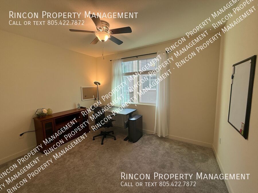 **Spacious Single-Level Wagon Wheel Condo** — Modern 3 Bedroom Retreat property image