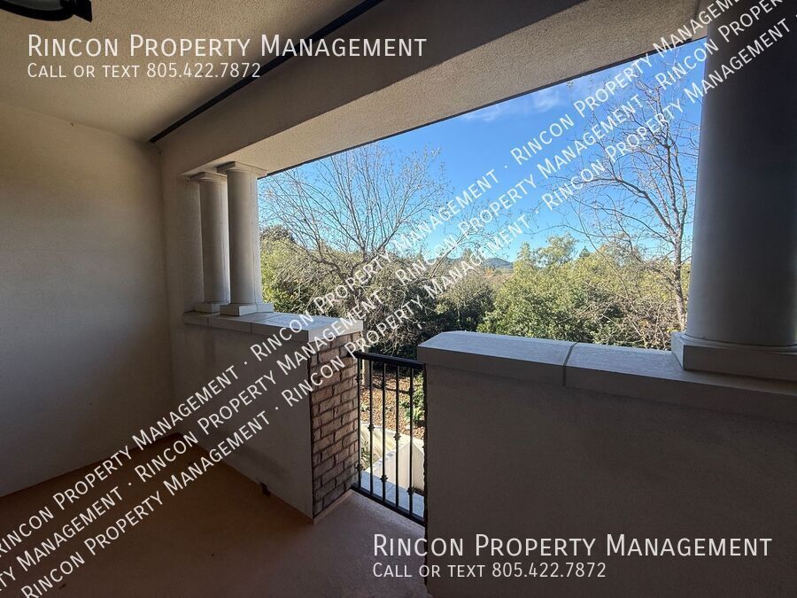 **The Oaks Collection** Solar Powered Townhome, 3 Bedrooms/3 Baths property image