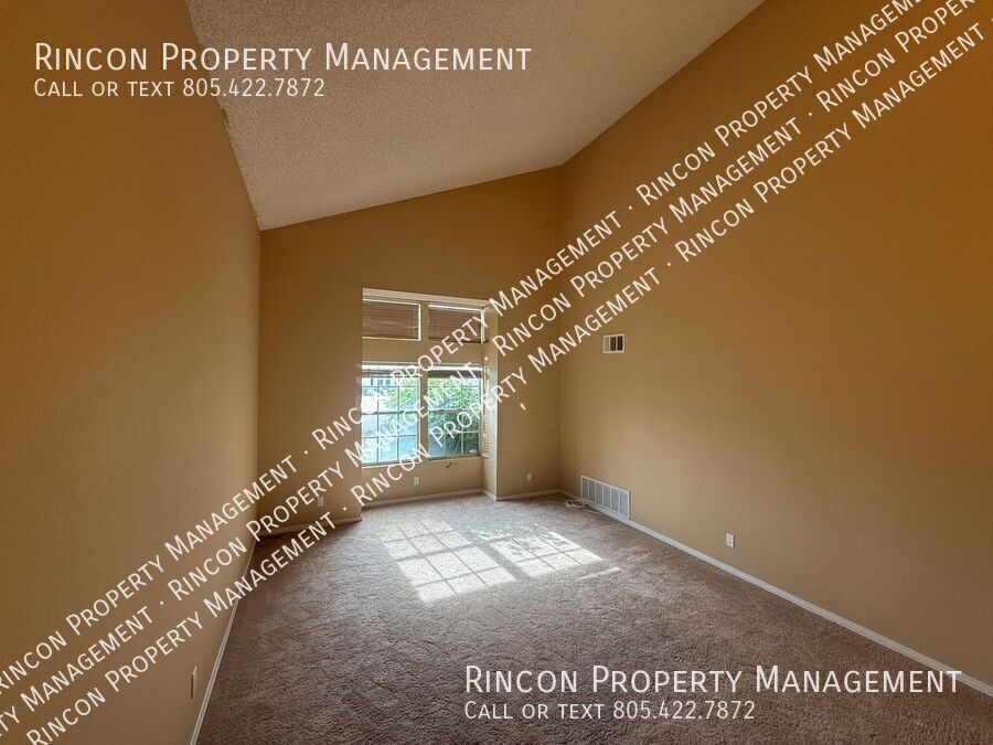 Spacious 4 Bedroom, 3 Bathroom Home Camarillo *Appliances Included* property image