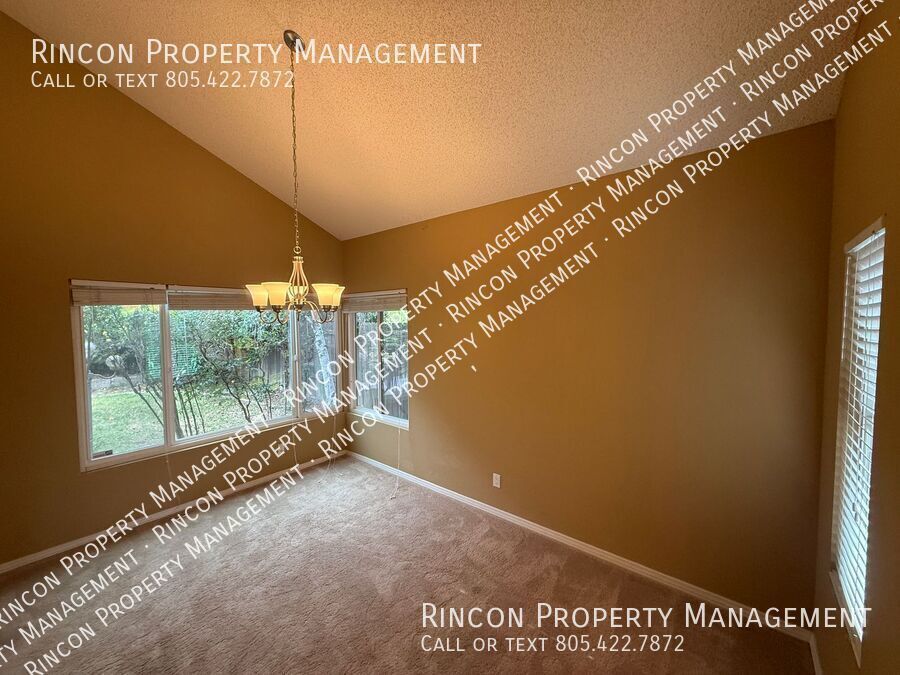 Spacious 4 Bedroom, 3 Bathroom Home Camarillo *Appliances Included* property image