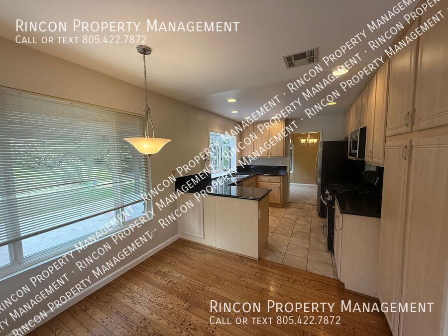 Spacious 4 Bedroom, 3 Bathroom Home Camarillo *Appliances Included* property image