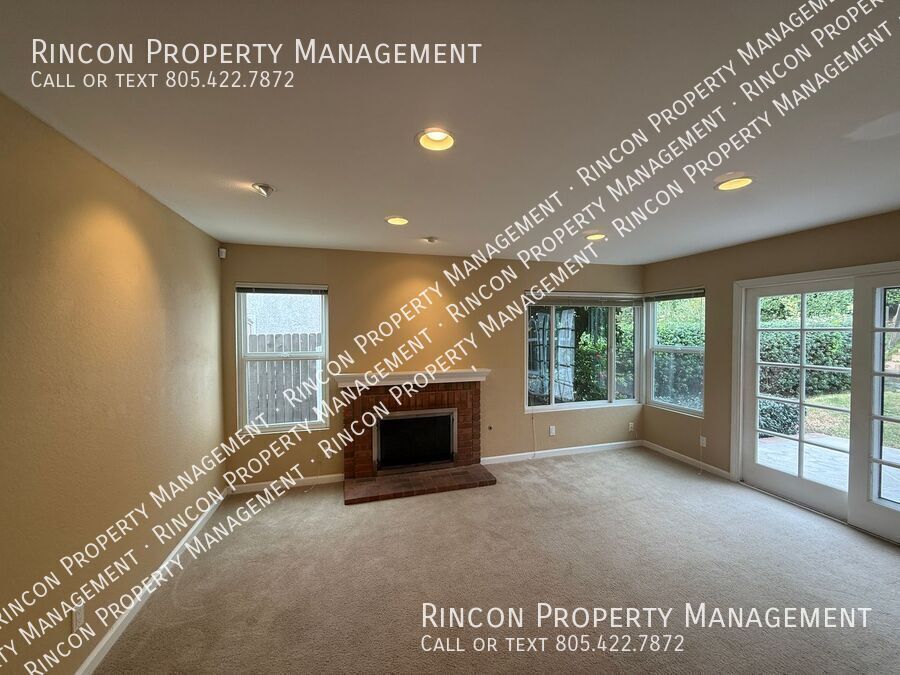 Spacious 4 Bedroom, 3 Bathroom Home Camarillo *Appliances Included* property image