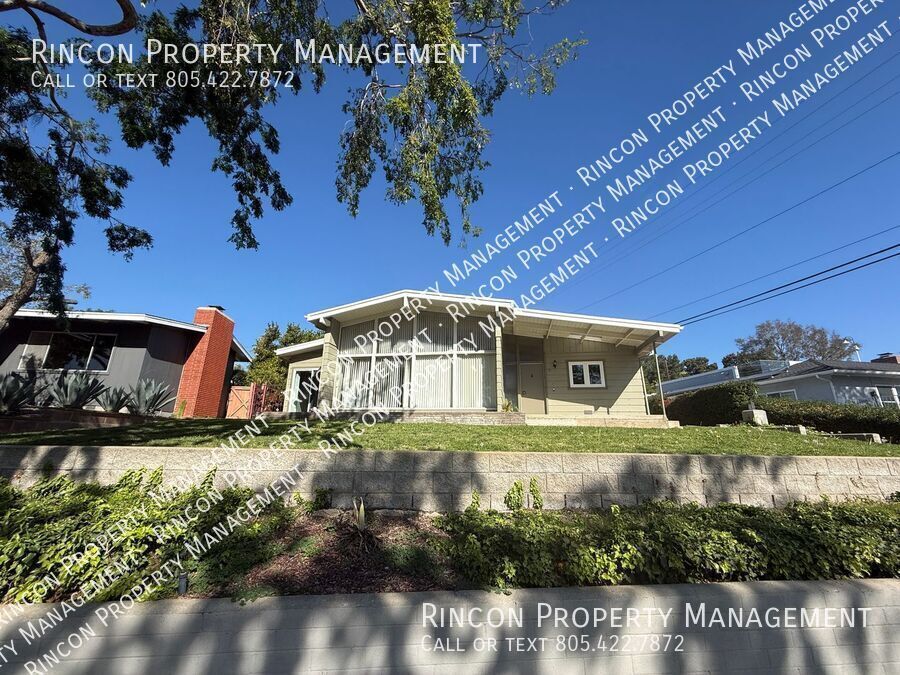 ****3 Bedroom, 2.5 Bedroom Home in Ventura*** Available Now! property image