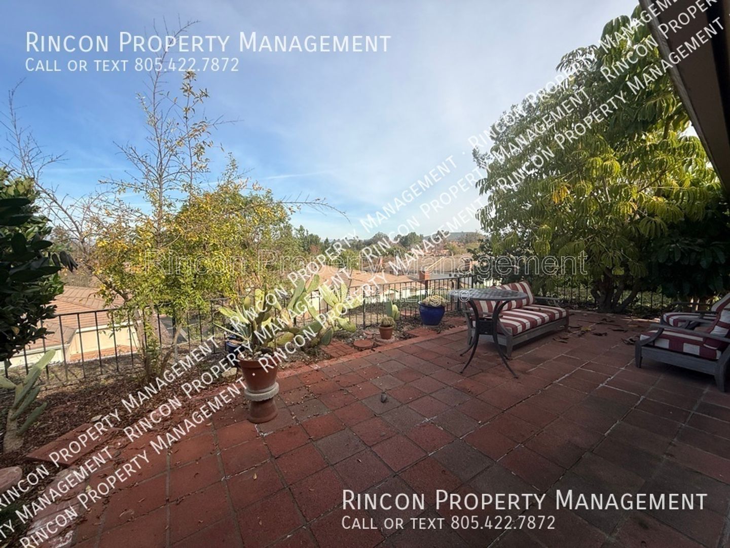 *Cul-de-sac Home in Newbury Park* 2 Bedrooms/2 Baths property image