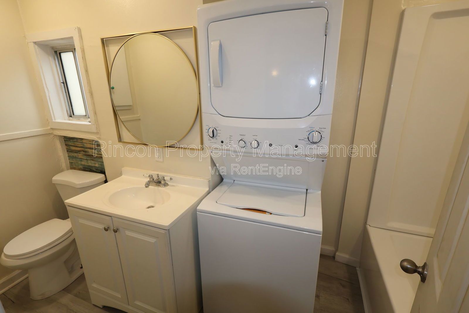 Charming 2-Bedroom Home in Seaside Community – Port Hueneme property image