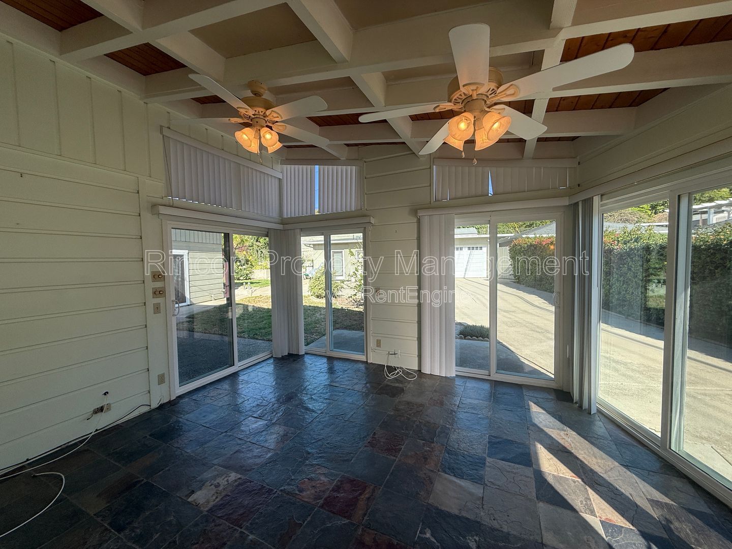 ****3 Bedroom, 2.5 Bedroom Home in Ventura*** Available Now! property image