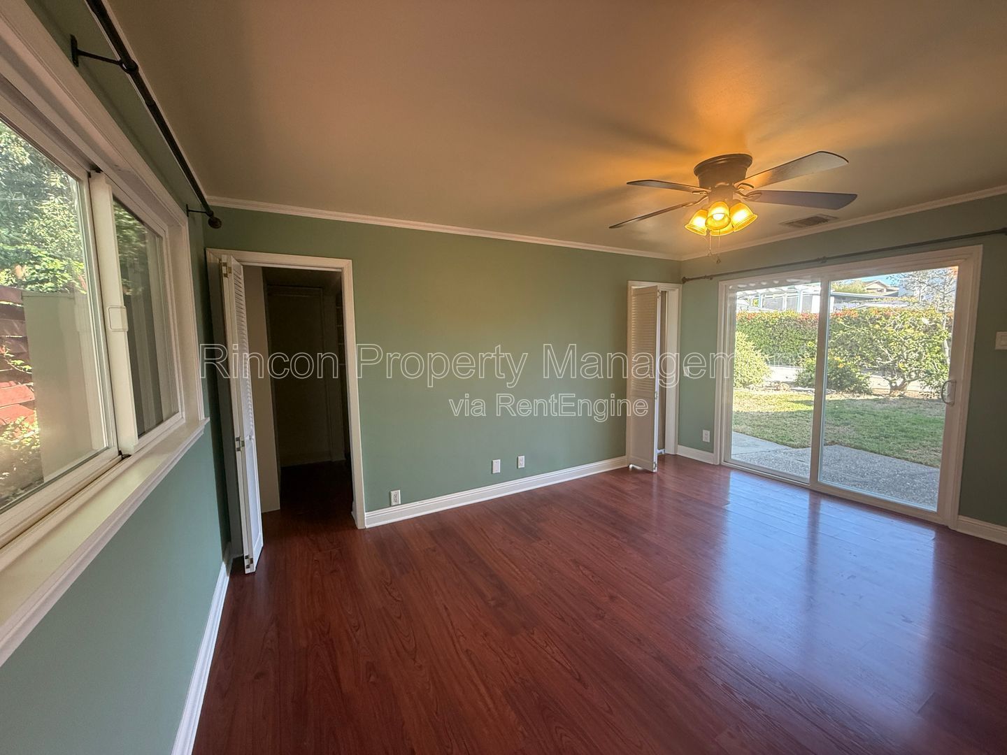 ****3 Bedroom, 2.5 Bedroom Home in Ventura*** Available Now! property image