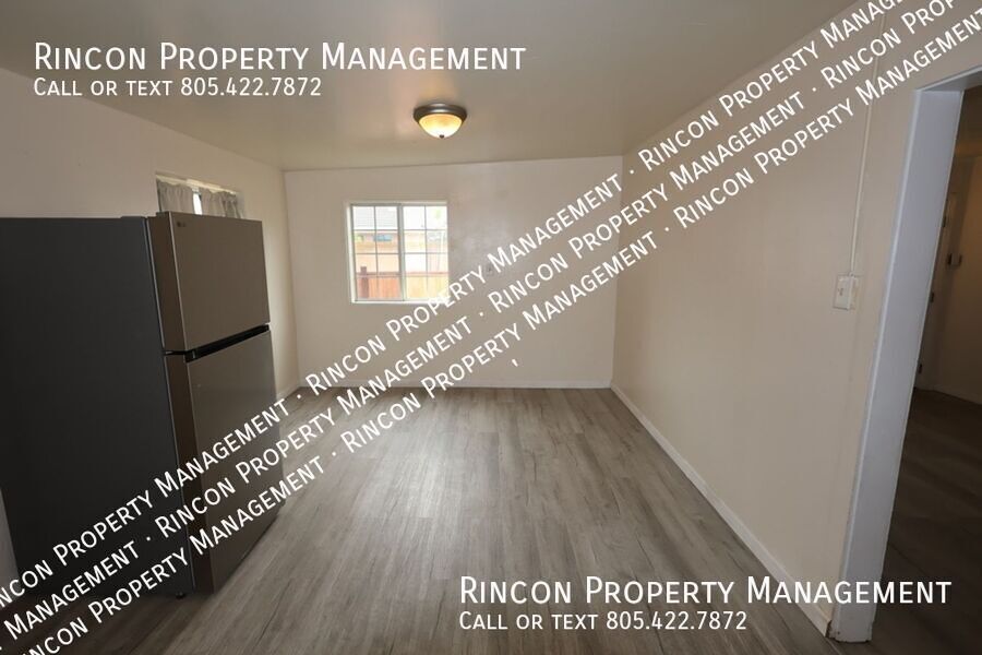 Charming 2-Bedroom Home in Seaside Community – Port Hueneme property image