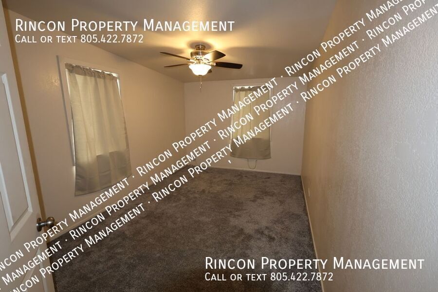 Charming 2-Bedroom Home in Seaside Community – Port Hueneme property image