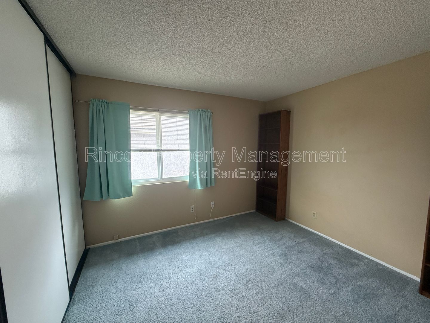 Spacious 4 Bedroom, 3 Bathroom Home Camarillo *Appliances Included* property image