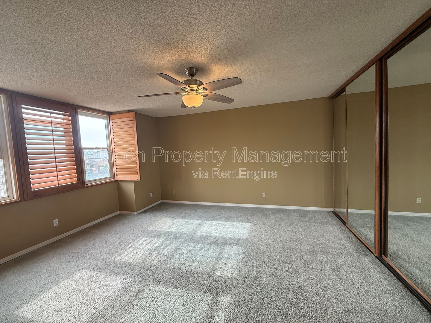 Spacious 4 Bedroom, 3 Bathroom Home Camarillo *Appliances Included* property image