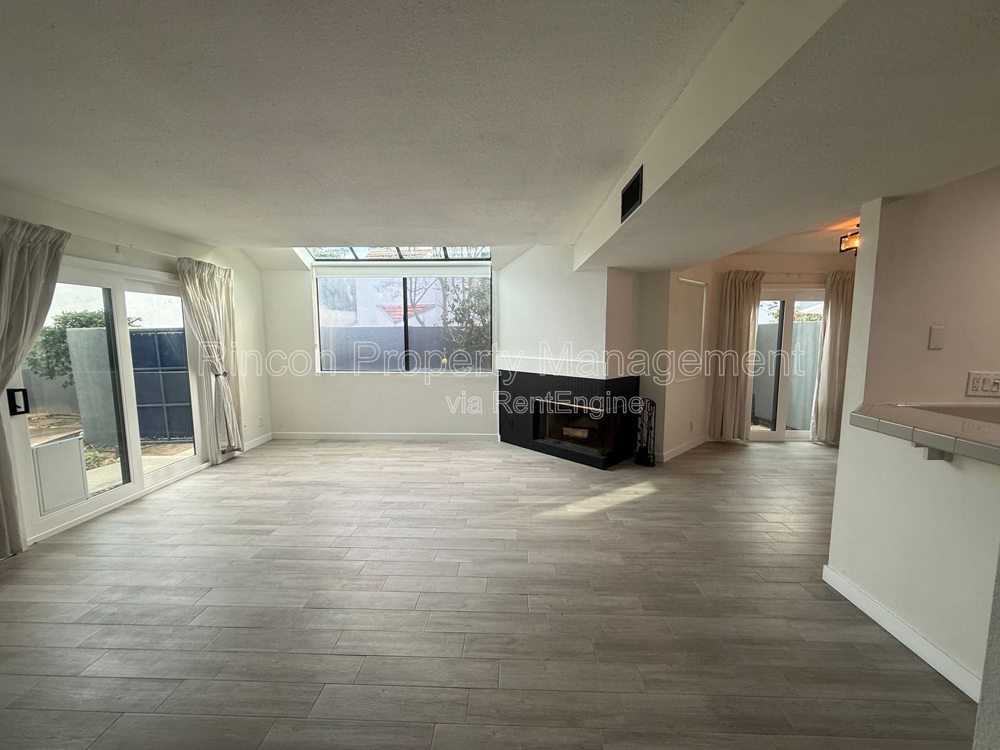 ***2-Bedroom Condo Available Now in Simi Valley*** property image