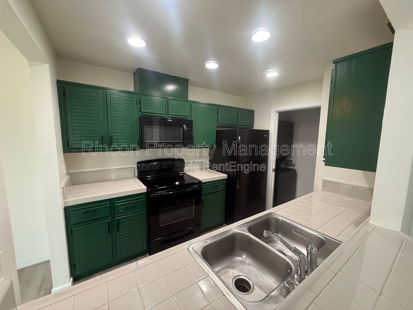 ***2-Bedroom Condo Available Now in Simi Valley*** property image