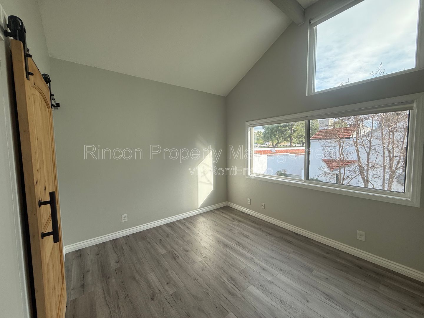 ***2-Bedroom Condo Available Now in Simi Valley*** property image