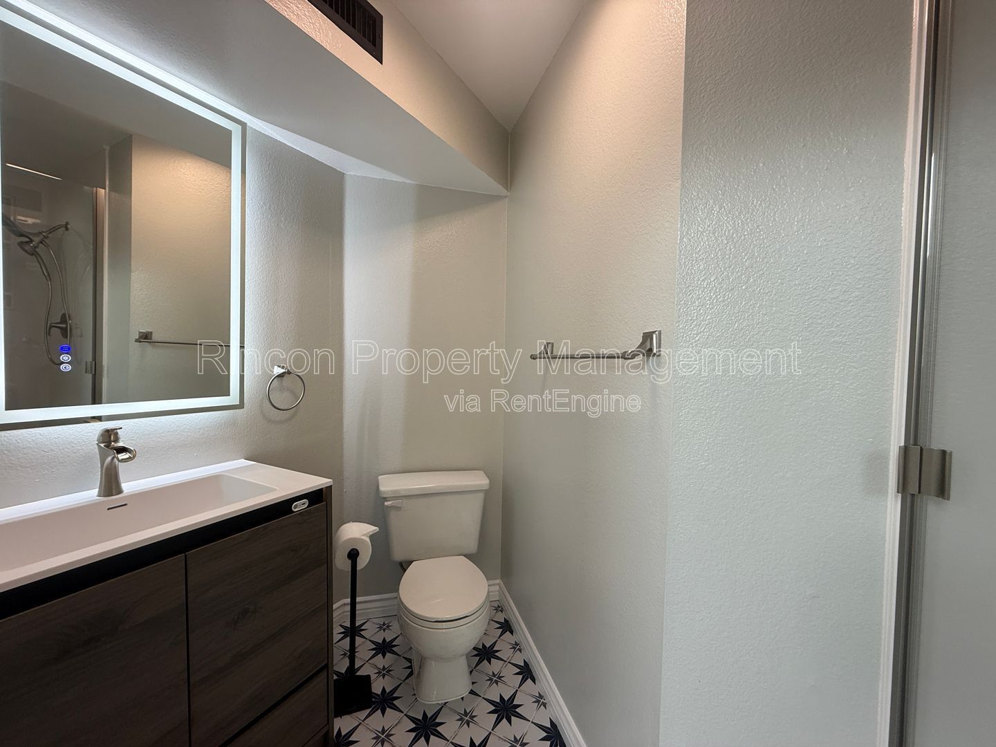 ***2-Bedroom Condo Available Now in Simi Valley*** property image