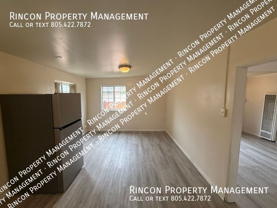 Charming 2-Bedroom Home in Seaside Community – Port Hueneme property image