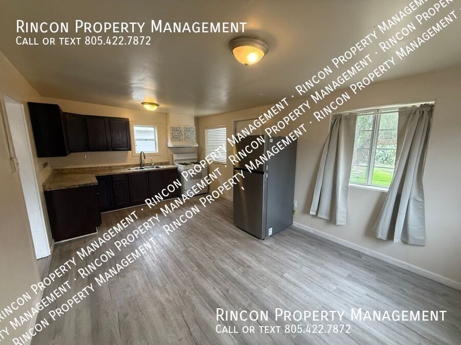 Charming 2-Bedroom Home in Seaside Community – Port Hueneme property image