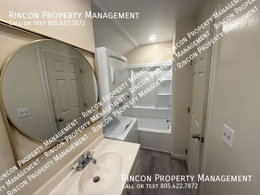 Charming 2-Bedroom Home in Seaside Community – Port Hueneme property image